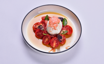 Qr Ethno Soddis Italian Zuppa Antipasti Burrata Capresse