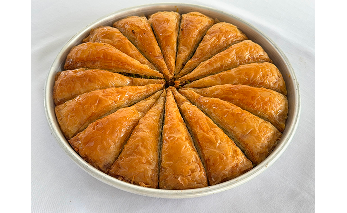 Qr Ethno Di Carne Steakhouse Tatlı Havuc Dilim Baklava